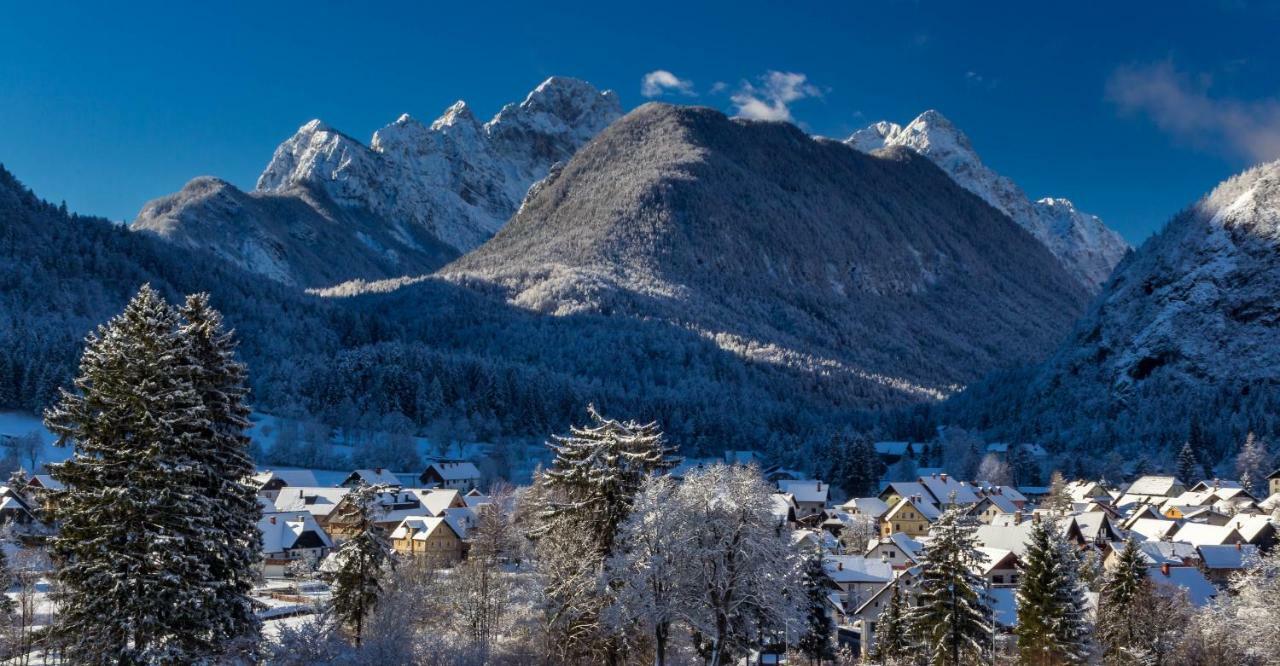 Mountain View Glamping Villa Dovje Екстериор снимка