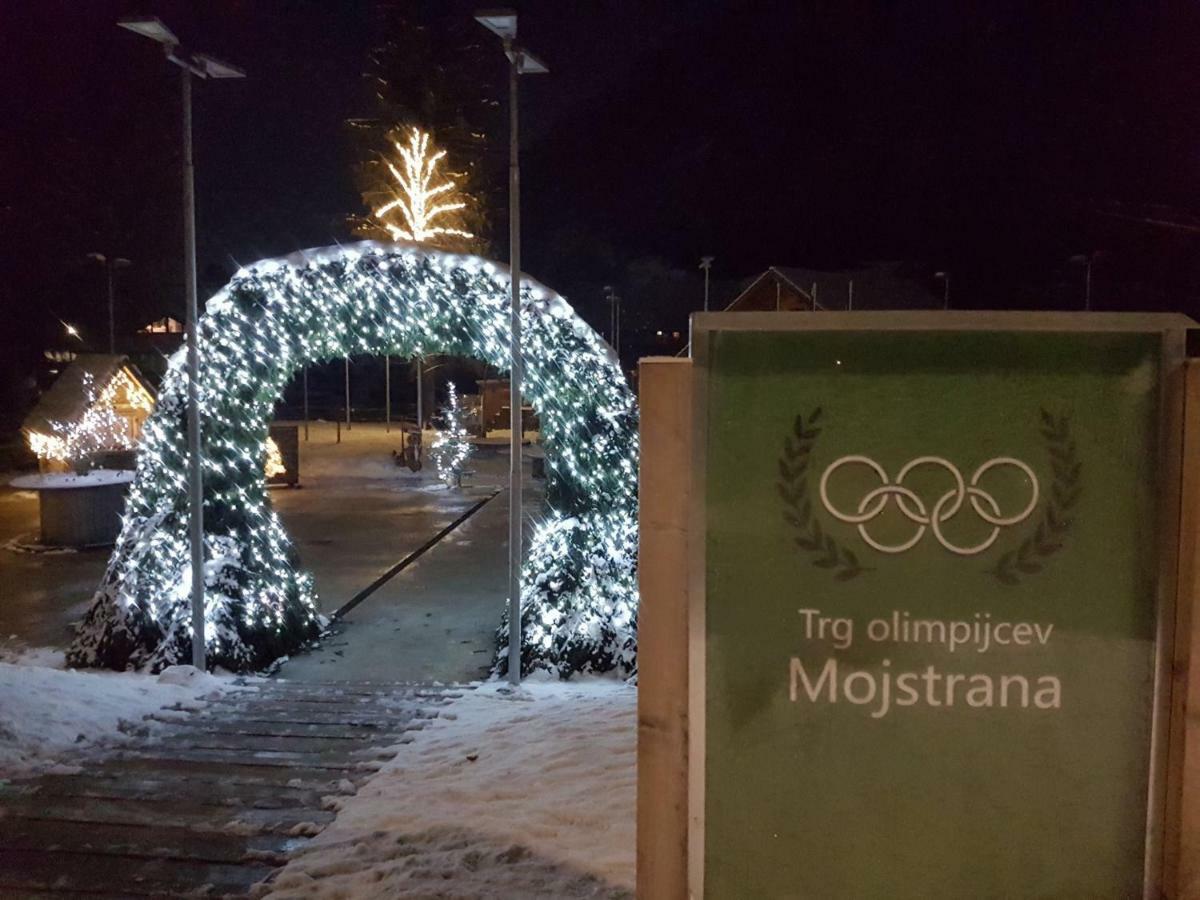 Mountain View Glamping Villa Dovje Екстериор снимка